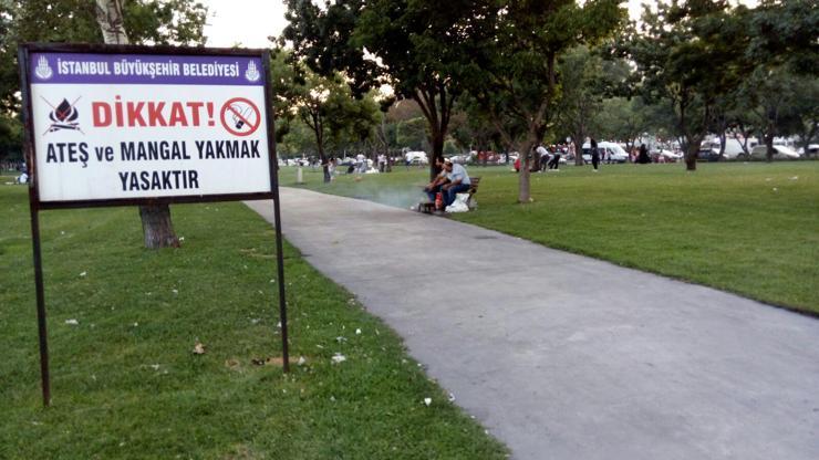 İstanbulun Avcılar ilçesindeki Denizköşkler sahilinde mangal isyanı