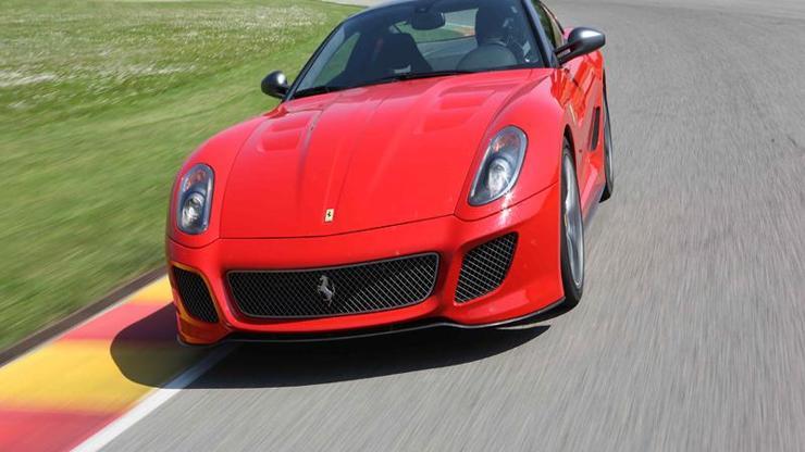 Koleksiyoner Ferrariye 2.6 milyon TL verdi
