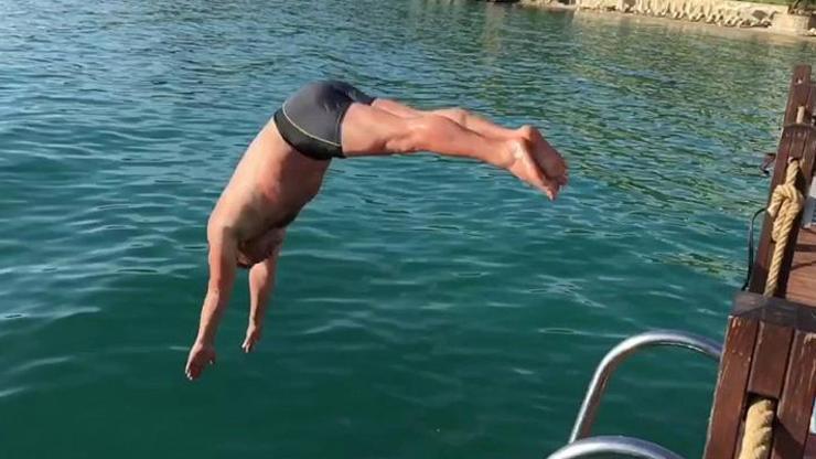 Her gördüğüne balıklama atlama