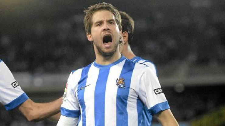 Barcelona Inigo Martinez transferini bitirdi