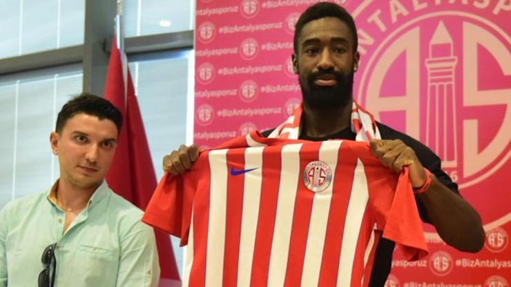 Johan Djourou Antalyasporda