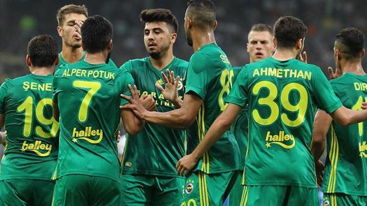 Fenerbahçenin UEFA listesi belirlendi
