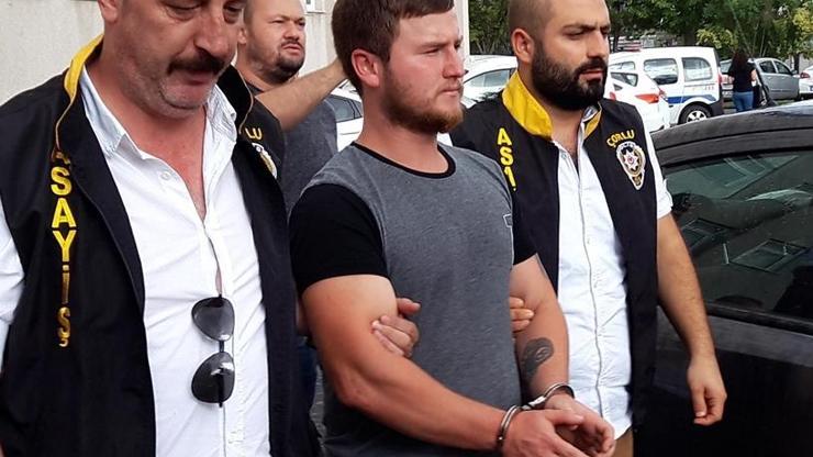 Dayısını öldürüp, oğlunu yaralayan şüpheli birahanede yakalandı