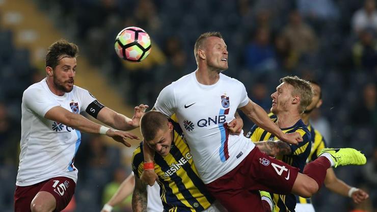 Trabzonspor 20 yıldır Fenerbahçeyi deplasmanda yenemiyor