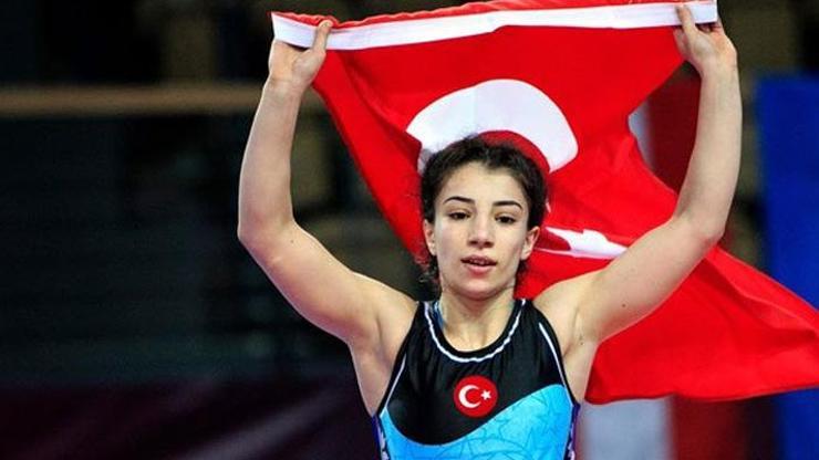 Evin Demirhan bronz madalya kazandı