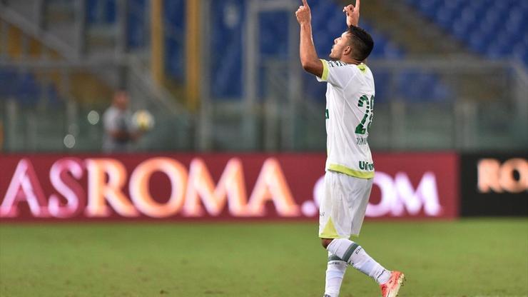 Uçak kazasından kurtulan Alan Ruschel Romaya gol attı