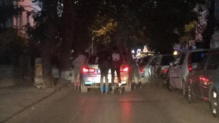 Patenli gençlerin trafikteki tehlikeli yolculuğu