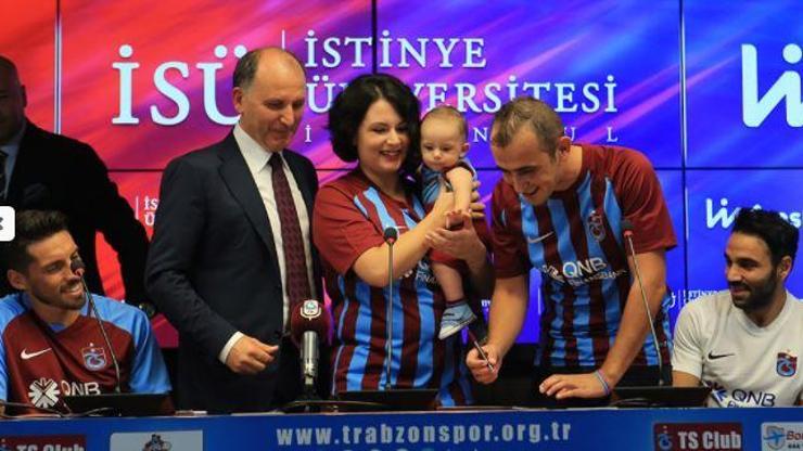 6 aylık Bordo Maviş Trabzonsporda