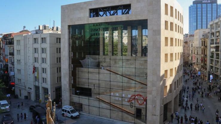 Yapı Kredi Kültür Sanat, İstiklal Caddesi’ne yenilenerek döndü