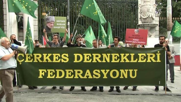 Galatasaray Meydanında Çerkes eylemi
