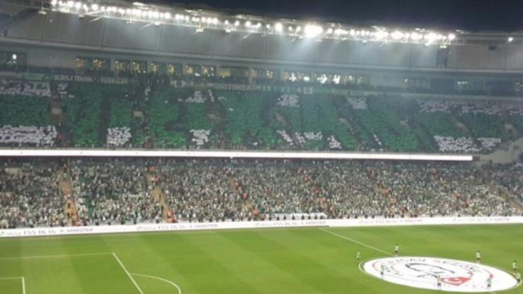 Bursaspordan 50. yıl koreografisi