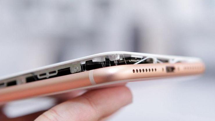 iPhone 8 Plus şarj olurken patladı