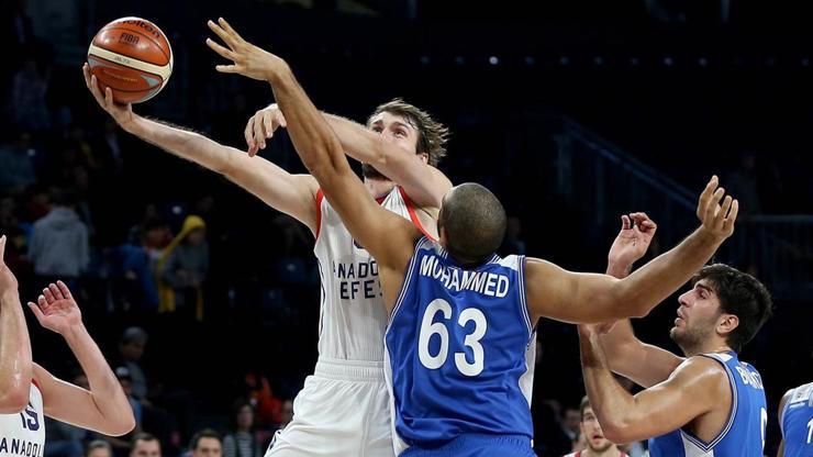 Anadolu Efes 94-75 Demir İnşaat Büyükçekmece