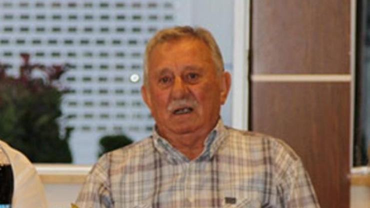 3 dönem belediye başkanlığı yapan Efsane Başkan Özcan Özalgın vefat etti
