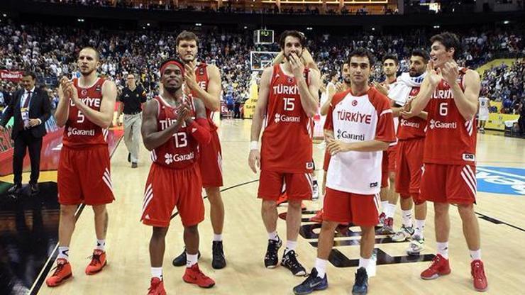 Hidayet Türkoğlu ve Ufuk Sarıcadan Euroleague zirvesi