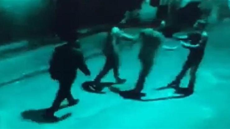 Özel harekat polisinin karıştığı kavga güvenlik kameralarında