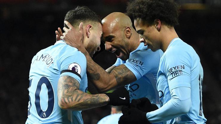 Manchester City tarihi yeniden yazdı: 4-0