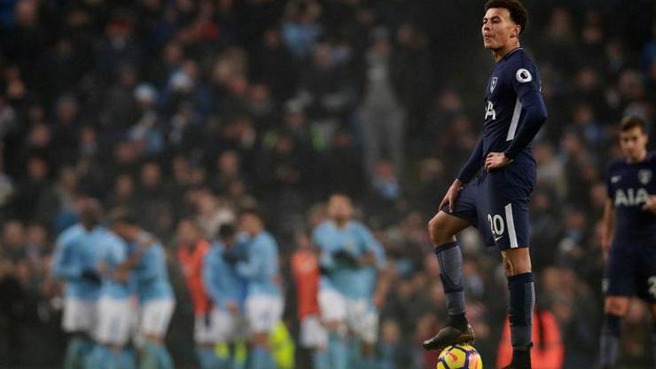 Manchester City kazanmaya devam ediyor