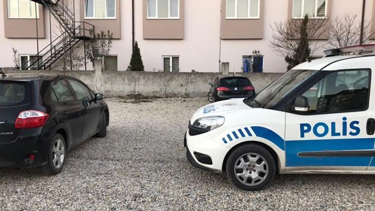 Hastane otoparkında silahla bacağından vuruldu