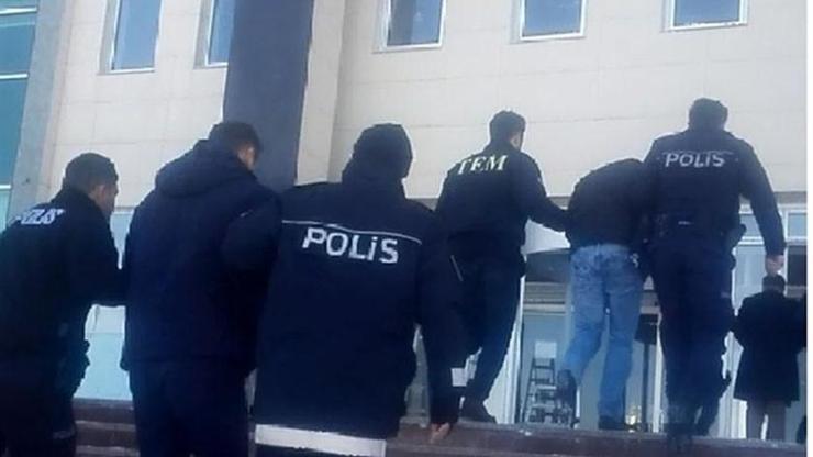 12 ilde FETÖ operasyonu: 25 gözaltı