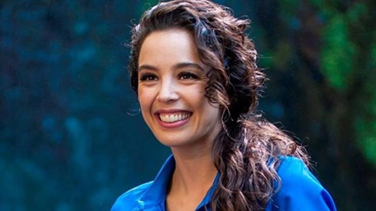 Azra Akın: Her şey kısmet işi, belli olmaz