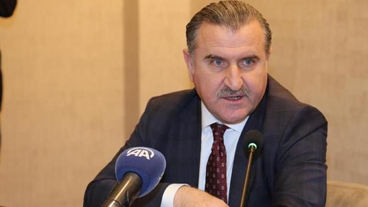 Bakan Bak Cenk Tosunu Evertona transferi için tebrik etti