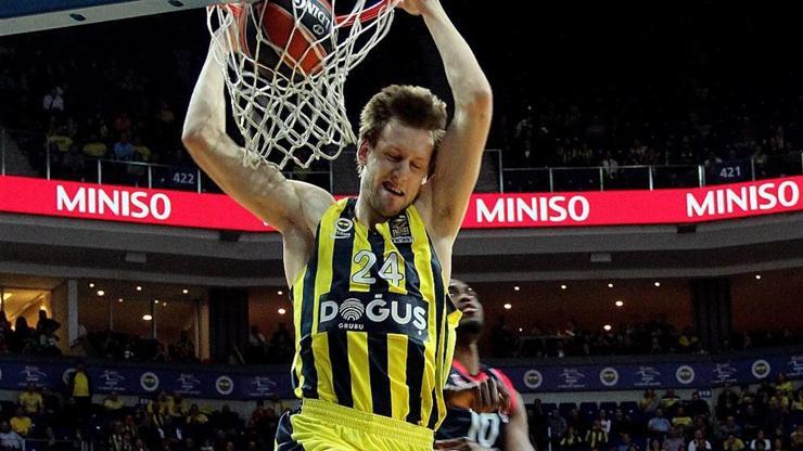 Fenerbahçe Doğuş 79-74 Saski Baskonia