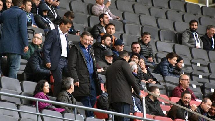 Melih Gökçek gitti, Osmanlıspor taraftarı azaldı