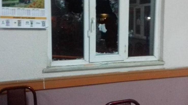 Denizli’de kahvehane kurşunladılar