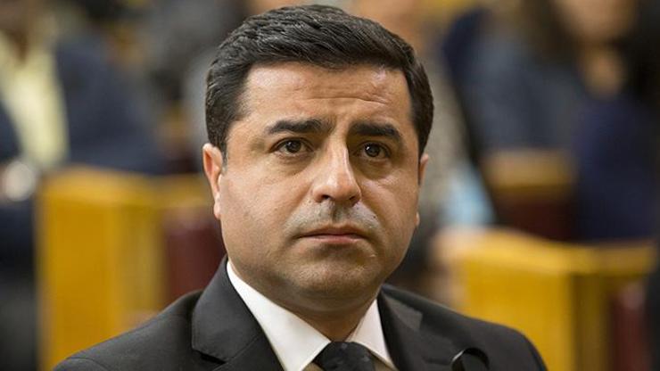 Son dakika... Selahattin Demirtaşa Soyluya hakaret davasından beraat
