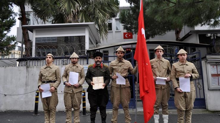 İstanbulda gönüllü askerlik başvurusu: Erdoğan’ın bize emredeceği her cepheye gitmeye hazırız