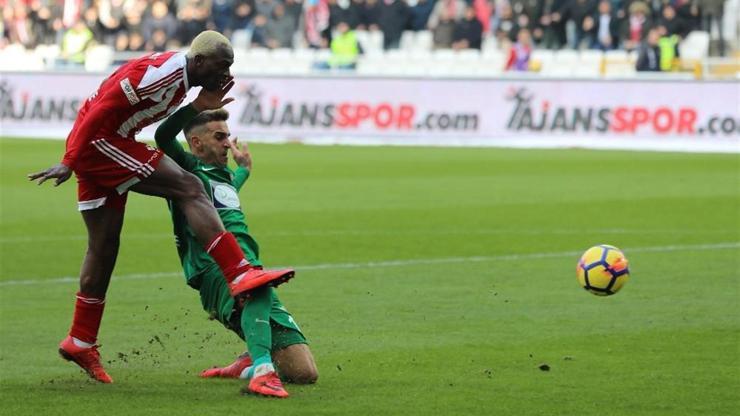 Sivasspor 1-1 Akhisarspor