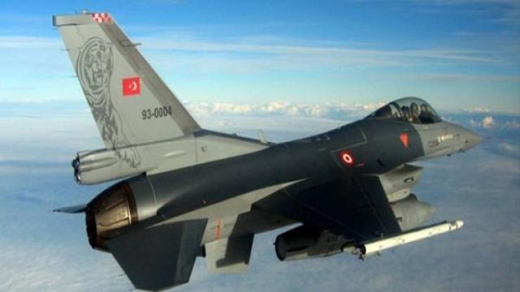 Zeytin Dalı Harekatında gündüz Kartal gece Yarasa bomba yağdırdı
