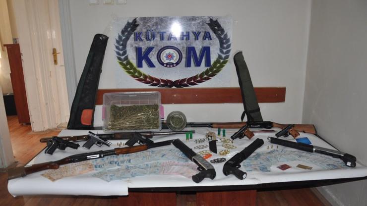 Kütahyada suç örgütüne operasyon: 13 gözaltı