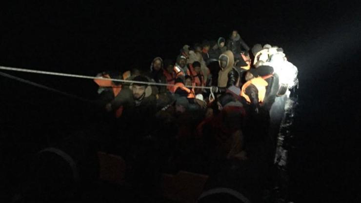 Sahil Güvenlik iki operasyonda 50 kaçağı yakaladı