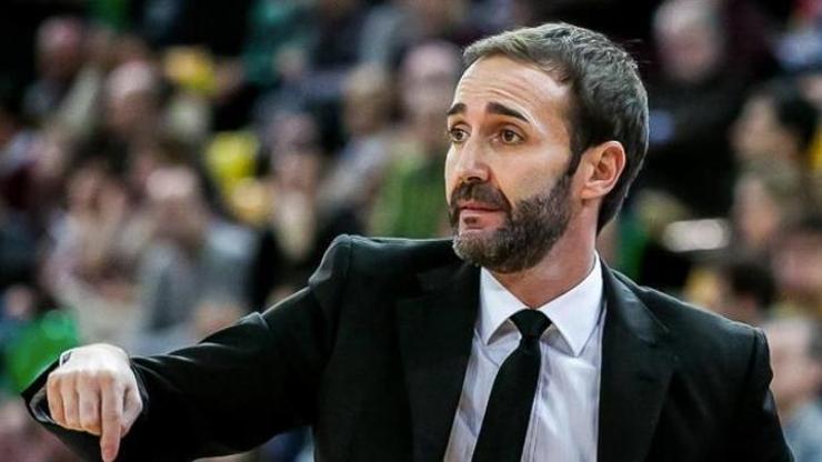 Sito Alonsonun görevine son verildi