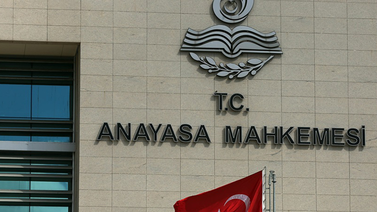 AYMden polisin Kürtçe şiddetine 15 bin lira ceza