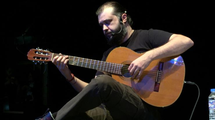 Ünlü gitarist Kurcala ile söyleşi
