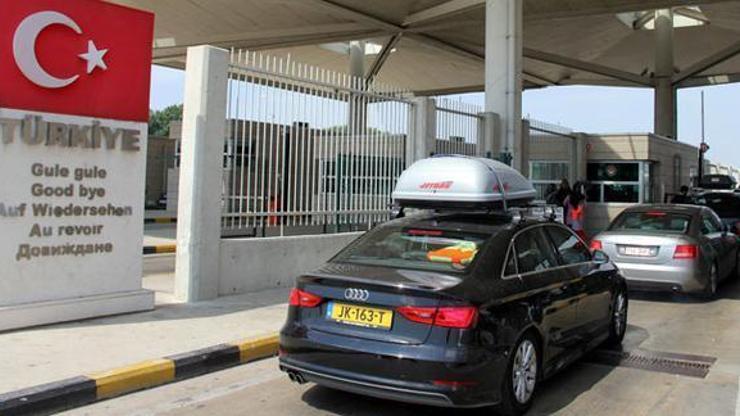 Yabancı plakalı araçlar trafik cezasını ödemeden ülkeden çıkamayacak