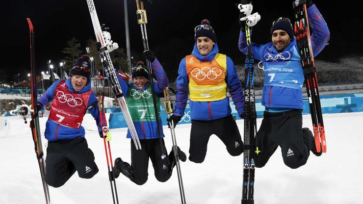 Martin Fourcade üçüncü altınını takım halinde aldı