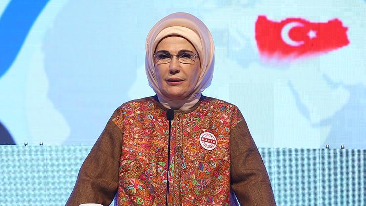 Emine Erdoğandan Dünya Mülteciler Günü mesajı