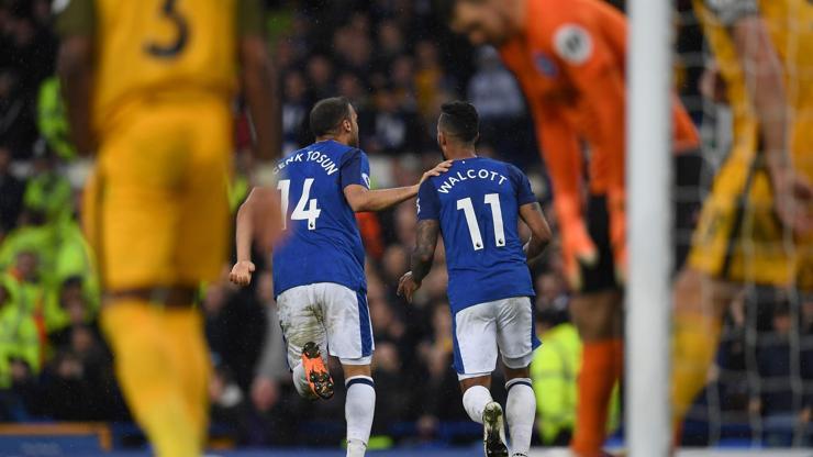 Cenk Tosun: Top direkten dönecek diye endişelendim