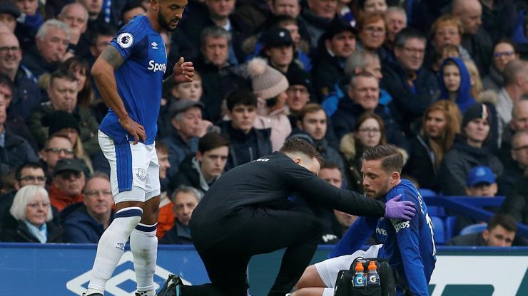 Evertonda Sigurdsson 2 ay yok