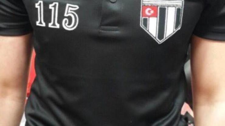 Beşiktaşın 115. yıl forması ortalığı karıştırdı