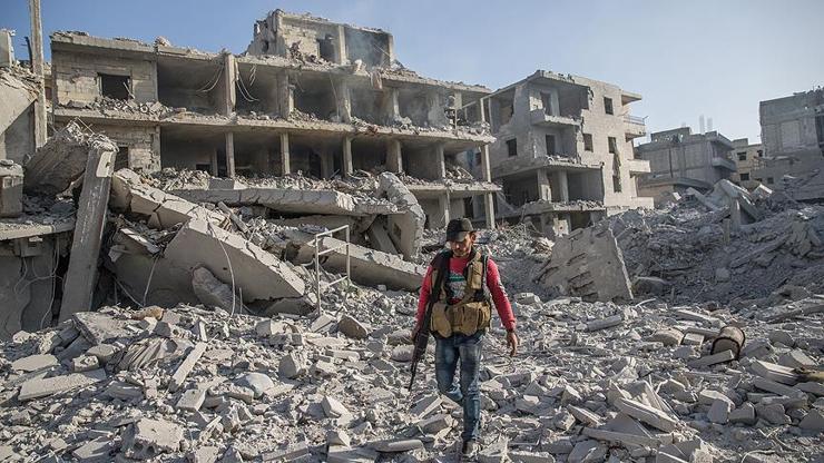 Son dakika: Afrinde bomba tuzaklanan binada patlama: 11 ölü
