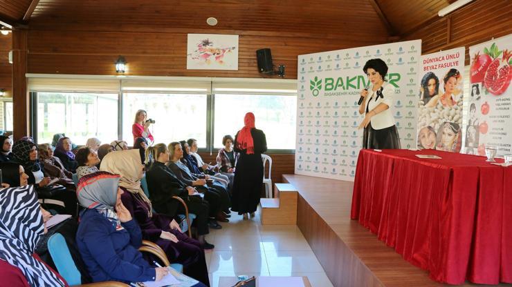 Azeri uzman güzellik için su, sağlık için kınayı önerdi