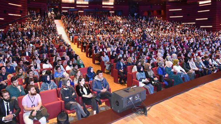 2 bin gençle Selçuklu Gençlik Zirvesi
