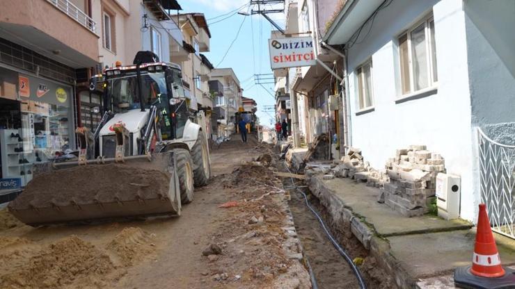Elektrik hatları yer altına iniyor