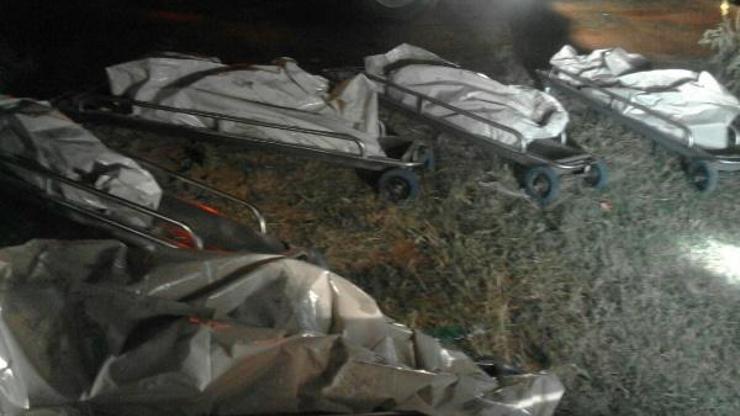 Madencileri taşıyan otobüs ateşe verildi: 6 madenci öldü