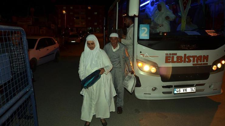 68 kişiyi Umre diye Balıklıgöle götürmüşlerdi, serbest kaldılar